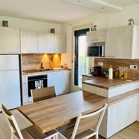 Le Marine 4 Apartment Cogolin Bagian luar foto
